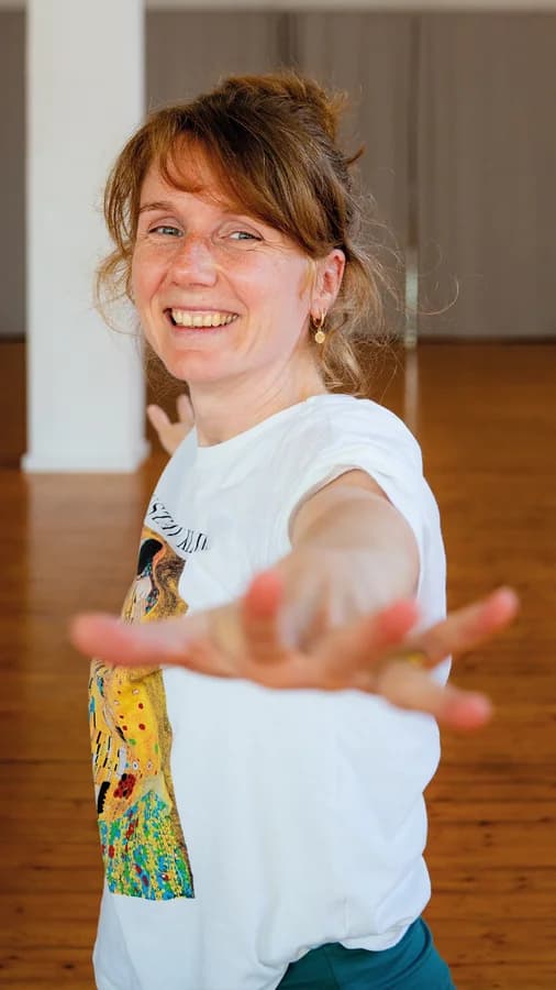 YOGA MIT "HANDS ON" (Thumbnail 4)