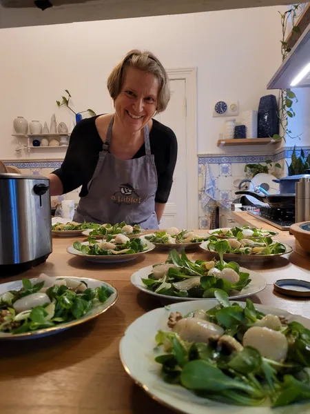 à table ! chez vous / Bénédicte Barth